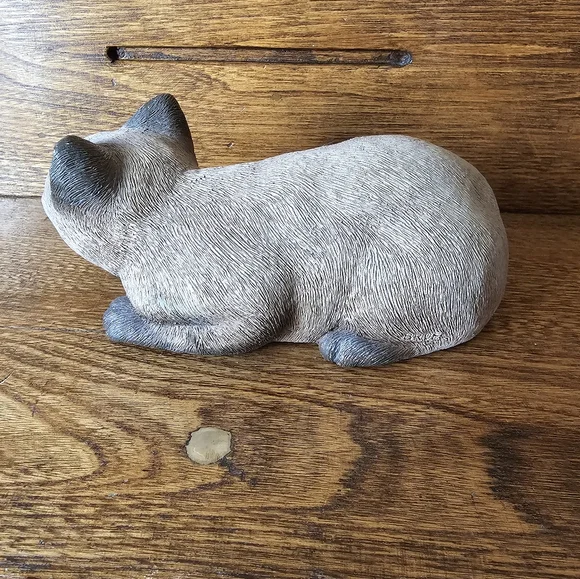 VINTAGE Sandra Brue 1981 Hand Painted/Cast Siamese Cat Figurine - Picture 5 of 9